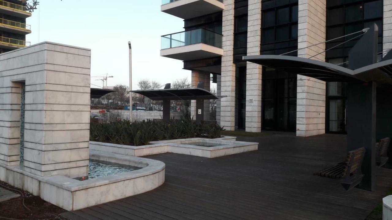 Oַ&O Group- Luxury Apt Tower Best Sea View Bat Yam Exterior foto
